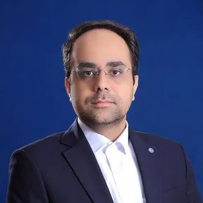 سعید محمدنژاد کارآموز کانون وکلای دادگستری